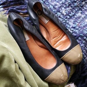 Lanvin Paris ~ Cap Toe Ballet Flats Black Lambskin Leather  Tan  sz 38/ 8